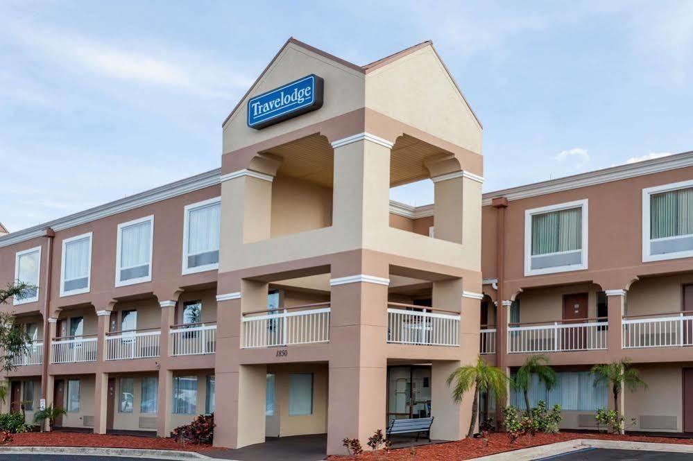 Super 8 By Wyndham Orlando Near Florida Mall Williamsburg Exterior photo